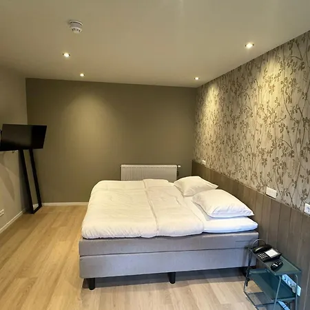 Bemelmans שחין אופ חול